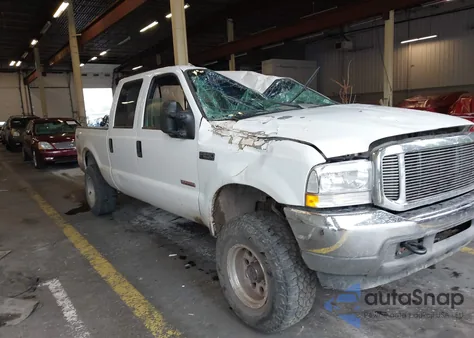 2004 Ford F-250 Lariat/Xl/Xlt z USA, uszkodzony, nr VIN 1FTNW21P44ED21771